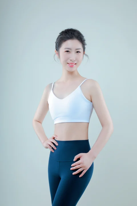 程普拉提花花老师